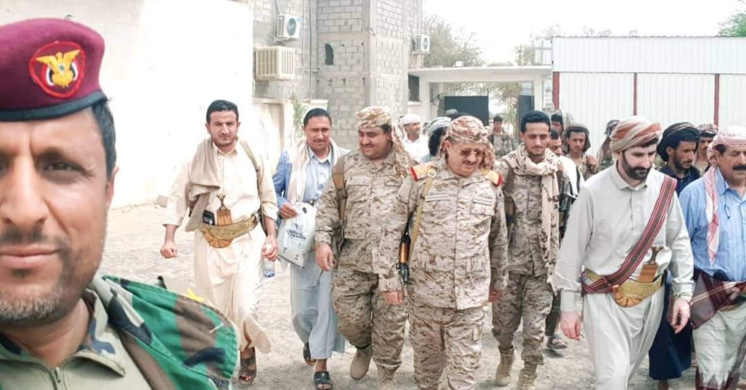كاتب سعودي .. يسخر من قوات هادي في مأرب .. جيش السلفي لايصنع نصرا(صورة )