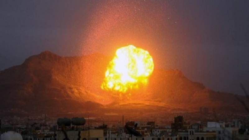 غارات عدوانية وانفجارات عنيفه في العاصمه وعمران وحجه والجوف وصعده ( الامكان المستهدفه)