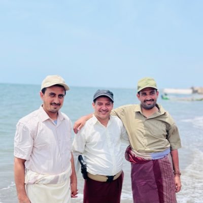 حسين العزي .. هذه هي الجمهورية الثالثة ..