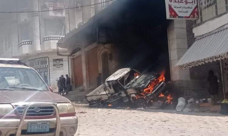 صور .. كمين مسلح يستهدف شقيق مدير أمن تعز 