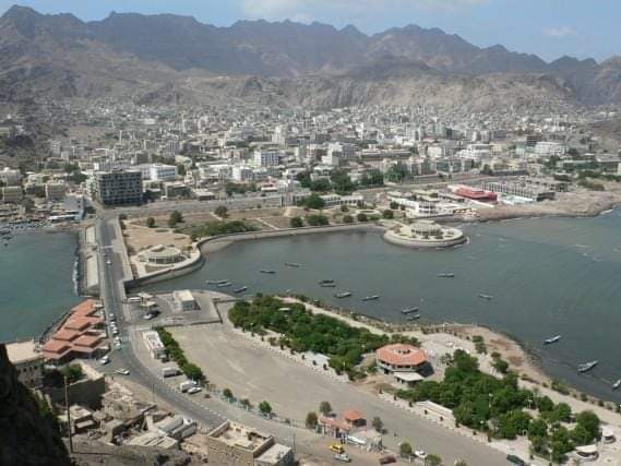 عدن : بعد اقل من 24 ساعة إنفجارات جديدة تهز المدينة ...