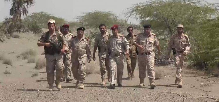 وزير الدفاع يفضح كذب مزاعم إعلام تحالف العدوان بظهوره في هذه المنطقة 