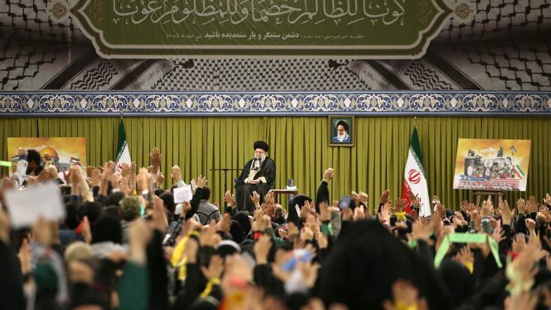 قائد الثورة الاسلامية الإيرانية يتوعد إسرائيل وهذه الدولة بالرد القاسي على مايفعلونه ضد إيران وجبهة المقاومة