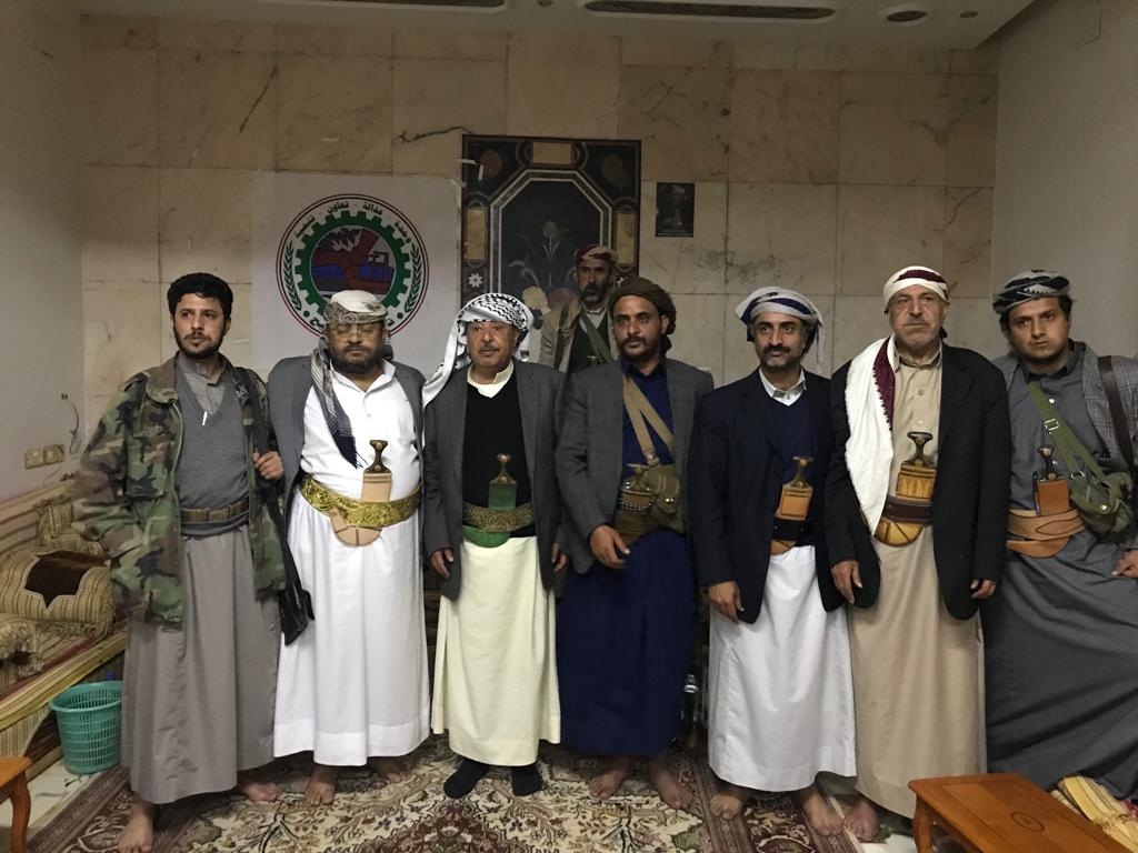 بالصورة..هكذا كان رد قائد الثورة السيد عبدالملك الحوثي حول ماحدث بين اللواء ابوعلي الحاكم واللواء القهالي
