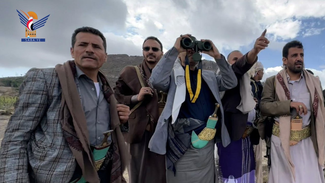 بالصور .. الرئيس المشاط يفاجى الجميع ويظهر اليوم في محافظة لحج وبرفقة عدد من القيادات الأمنية  ...