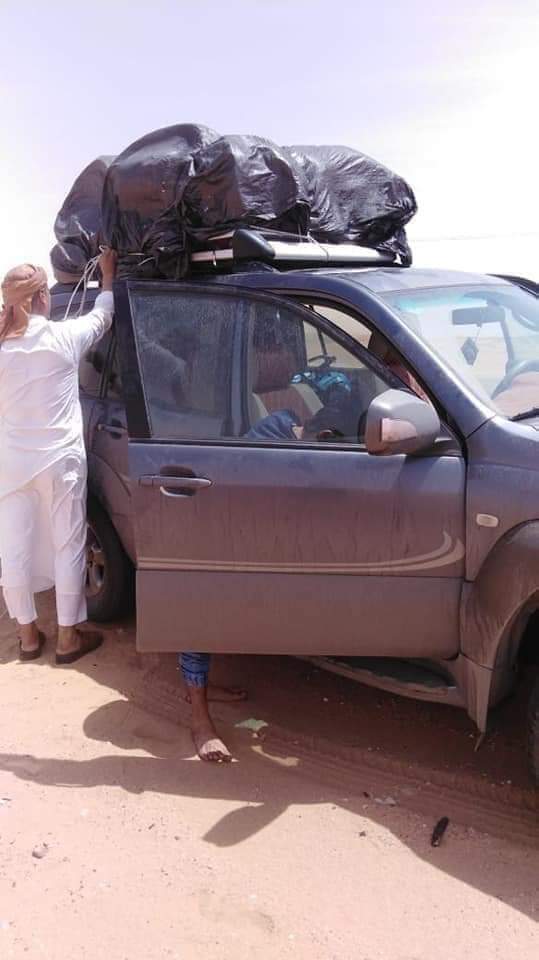 شاهد بالصور ماحصل  لسيارة مغترب يمني تم التقطع لها بين الوديعه والعبر