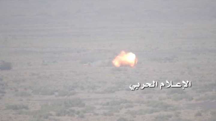 المجاهدون يُفجرون طقمًا محملًا بالمنافقين في الجوف