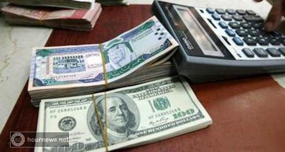 تعرف على أسعار الصرف بعدد من محلات الصرافه بالعاصمة وفارق السعر المخيف من محل لأخر لسعر الدولار مقابل الريال اليمني