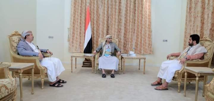 الرئيس المشاط يلتقي رئيس جهاز الأمن والمخابرات ووزير الداخلية ..