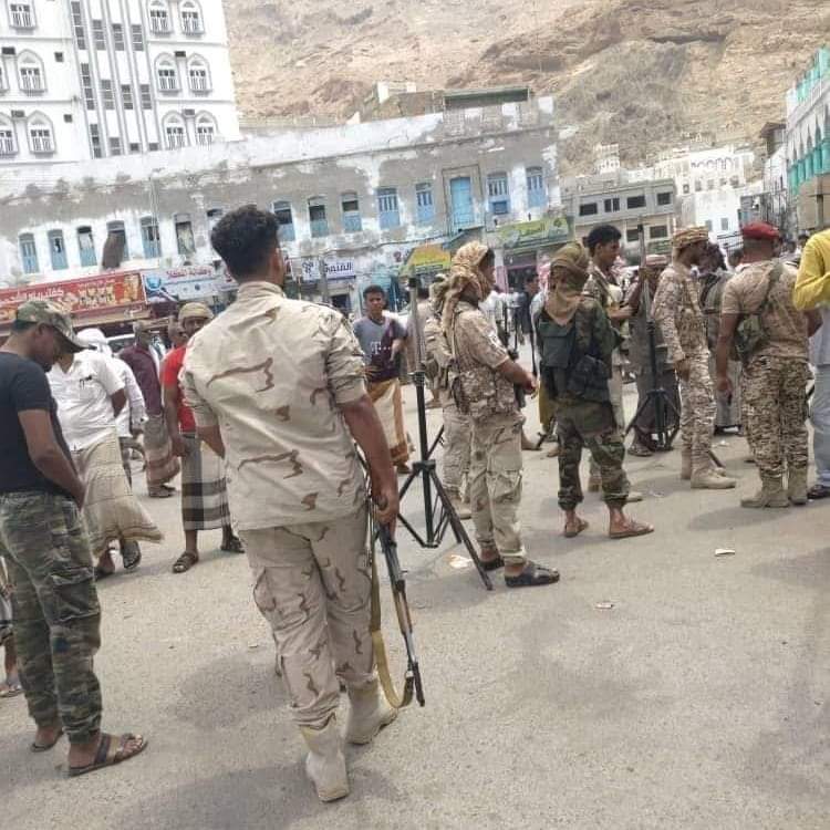 محافظ عدن يوجه دعوة عاجلة لكافة المواطنين في المحافظات الجنوبية مواجهة قوات الغزو والإحتلال وتطهيرها من كافة الاراضي اليمنية