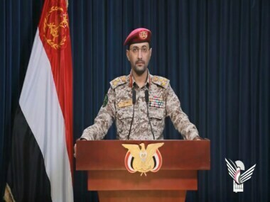القوات المسلحة اليمنية تحذر الجهات المعنية من التعامل مع هذه الشركات والسفن كونها تخضع للعقاب ومحظور عليها العبور من هذه الأماكن