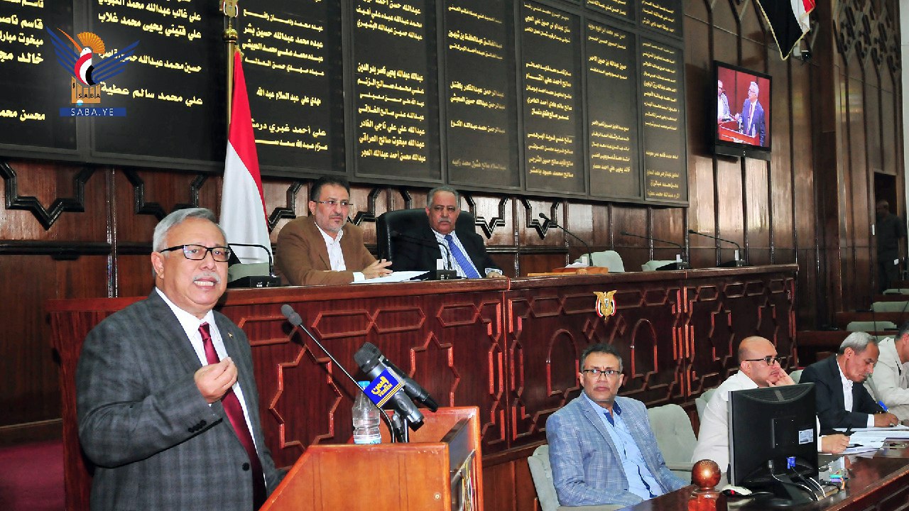 مجلس النواب يبدأ مناقشته لعدد من القضايا بحضور رئيس وأعضاء حكومة الإنقاذ