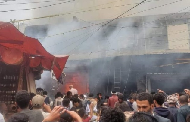 صور .. حريق هائل في العاصمة صنعاء وتضرر كبير في المنطقة .. والجهة الأمنية تحقق في السبب؟