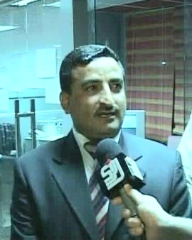 عاجل .. هذا ما كشف عنه مستشار وزير الخارجية اليمنية تعليقاً على أنباء محاولة إغتيال الوزير (تفاصيل ) ..!!
