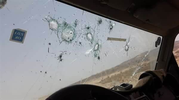 أفراد نقطة الفلج تقوم بقتل 12 شخصاً من مشائخ ووجهاء قبيلة وايلة وجرح 8 آخرين وقبائل بكيل تتداعى وتصدر بيان ناري شديد اللهجة 