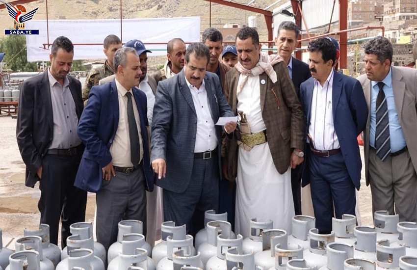 شركة النفط بصنعاء تدشن خبر سار للمواطنيين من شأن الغاز المنزلي ..