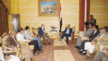 وزير النقل : توقف خدمات مطار صنعاء الدولي أمام الرحلات الاممية والمنظمات الدولية