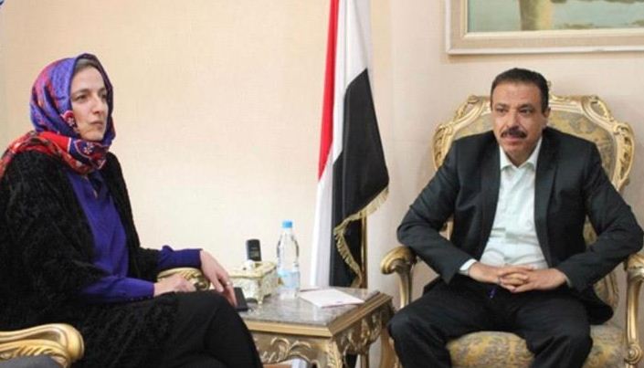 قبل ساعات حكومة صنعاء تلتقي المبعوث الأممي وتجدد موافقتها على هذا المقترح الأممي بخصوص صرف مرتبات الموظفين