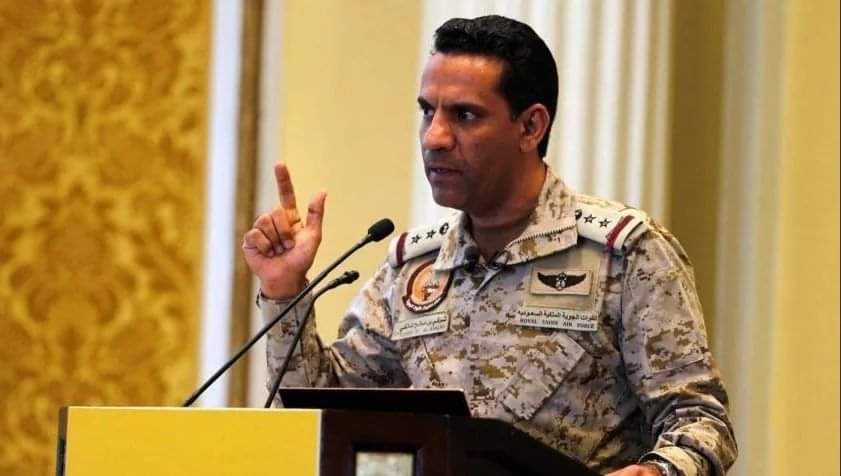 بعد إستهداف مطار أبها الدولي اليوم .. قوات التحالف تهدد بقصف مواقع مدنية في صنعاء .. لهذاء العذر المفلس ؟