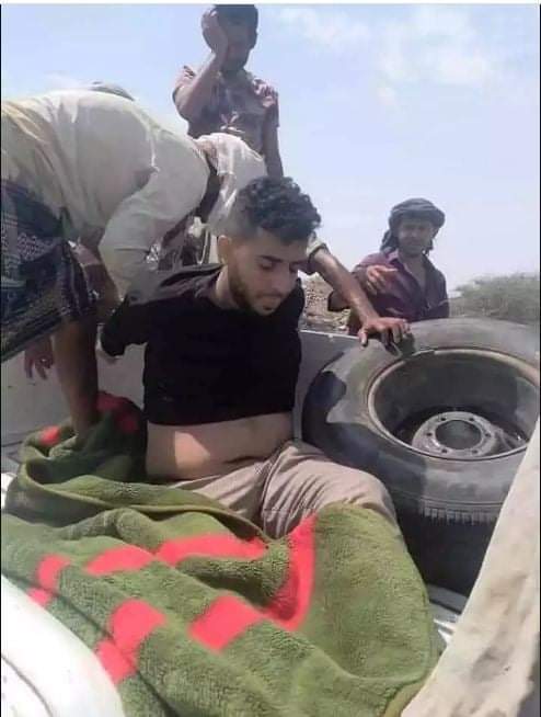 فتحي بن لرزق يروي قصته مع إعلامي عسكري تابع للإمارات قبل ساعات من مقتل الشاب عبدالملك السنباني ..