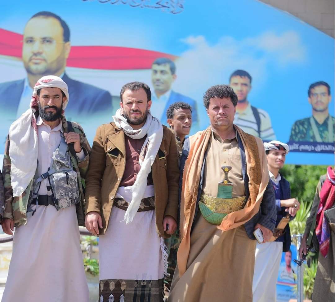 انشقاق قائد مقرب من وزير دفاع هادي ووصوله إلى العاصمه صنعاء وبرفقة عدد من الجنود والضباط