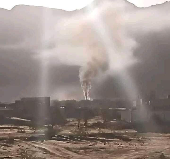 عاجل بالصور : التفاف ناجح لقوات صنعاء في جراذا وتراجع قوات العمالقه وهناك الكثير من الأسراء والقتلى .. تصريح هام لمراسل المسيره 