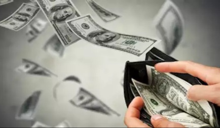 مفسر للأحلام يحذر من بعض الرؤى تحمل رسائل تحذيرية بشأن أحداث قادمة وثلاث علامات شائعة في المنام تنذر بخسائر مالية كبيرة