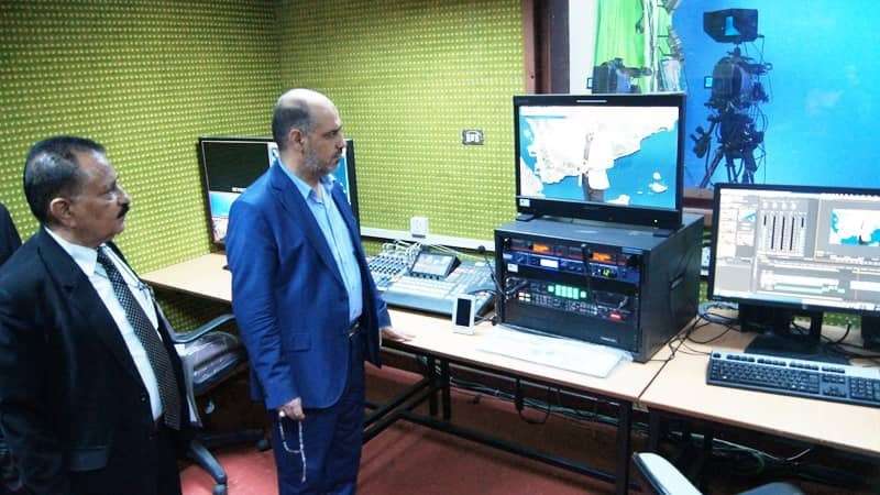 عدد من الوزراء ومسؤولين القطاعات العامة يقومون بزيارات تفقديه والإطلاع على سير العمل في أمانة العاصمة وعدد من المحافظات