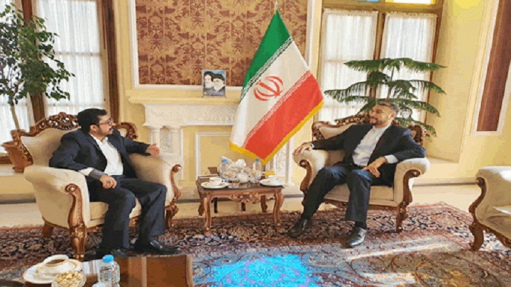 السفير إبراهيم الديلمي يبحث مع مساعد رئيس مجلس الشورى الإيراني التطورات في المنطقة