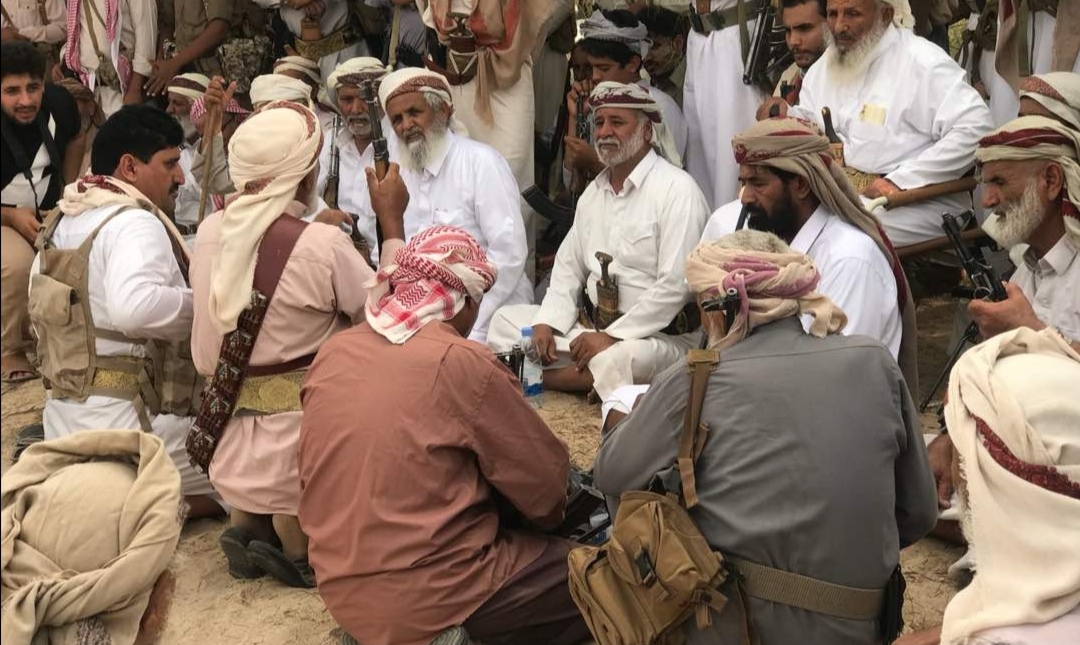 قبائل مأرب تقطع خط الإمدادات الرئيسية للمجمع الحكومي آخر معاقل قوى تحالف العدوان ومرتزقته