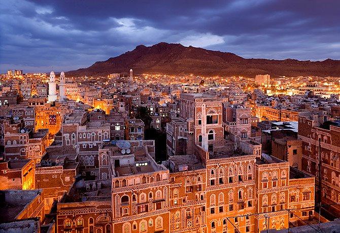 مسؤول في حكومة الإنقاذ يصدر توجيهات صارمة لاقت فرحه عارمة في أوساط المواطنين بالعاصمة صنعاء.