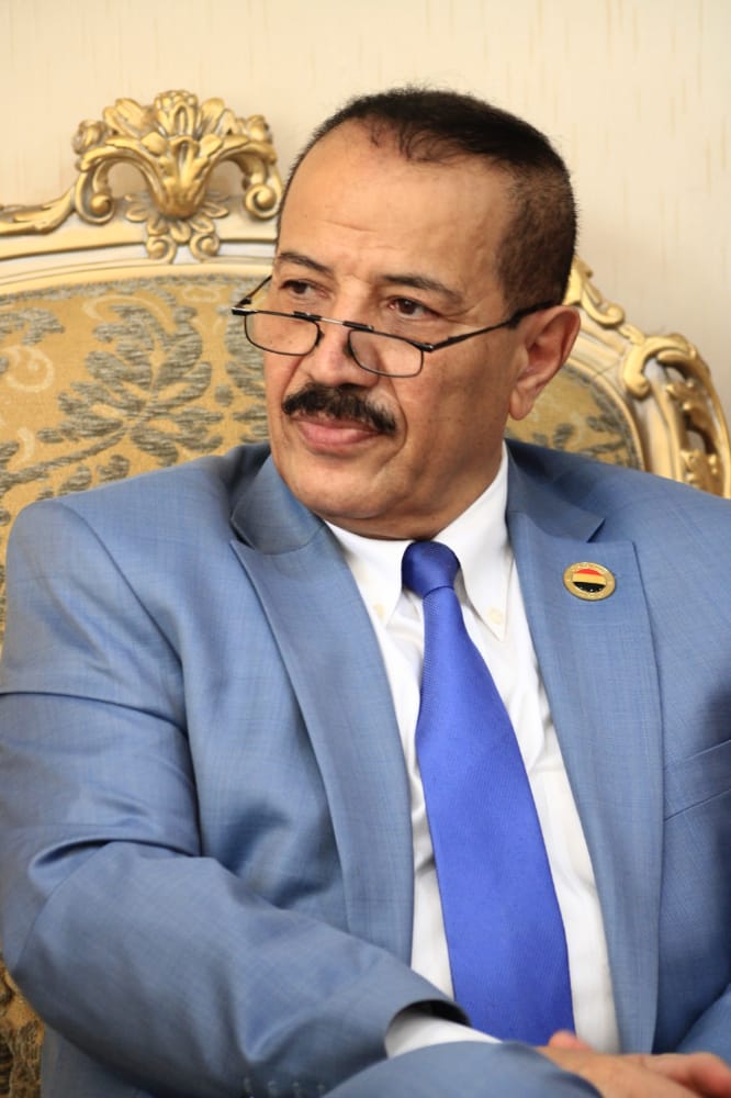 ورد الان .. برغم تعرضه لوعكه صحية مؤخراً .. المهندس هشام شرف يهزم دبلوماسية وإعلام دول التحالف ويدحظ مزاعمها بشأن علاقات اليمن مع إيران ..!!