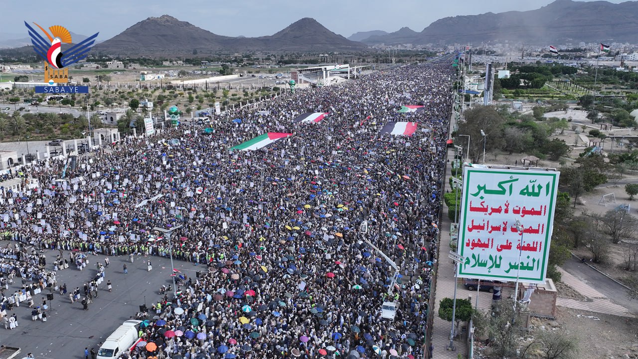 طوفان مليوني بالعاصمة صنعاء في مسيرة 