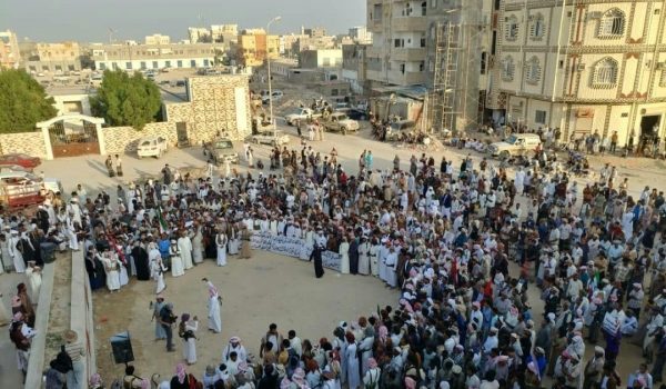 أبناء المهرة تعلن حراك مسلح ضد قوات الإحتلال السعودي واندلاع اشتباكات تخلف عدد من الجرحى بصفوف قوات الاحتلال السعودي