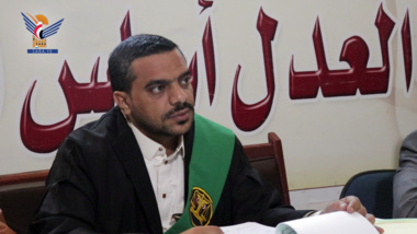 صنعاء : المحكمة الجزائية تواجه المتهم الرابع في قضية القاضي الأثوري بالتهم المنسوبة إليه