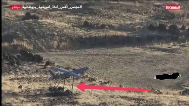 شاهد  .. لأول مرة القوات اليمنية توزع مشاهد حية لعمليات إطلاق الطائرات المسيرة على الاراضي الاماراتية السعودية ( صور + فيديو)
