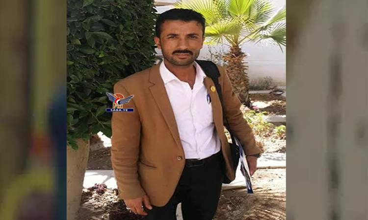 هذا هو عبدالخالق الحوثي الذي أعلنت وسائل إعلام العدوان مقتله إثر إعتداء غادر جوار منزله بالعاصمة صنعاء (صورة)