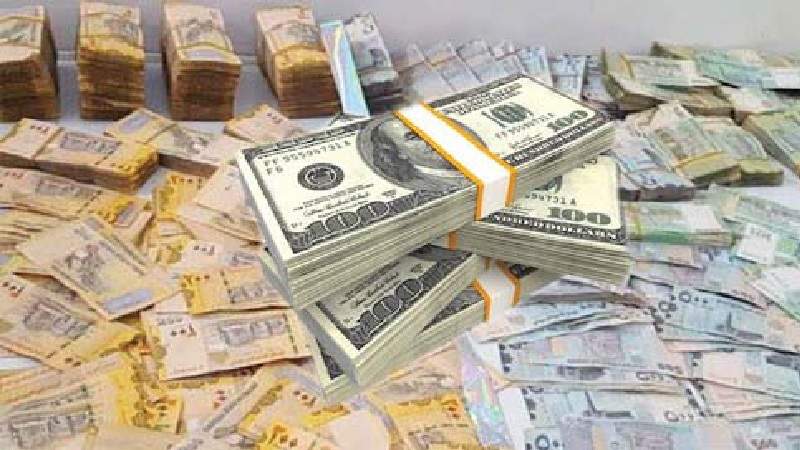 تدهور كبير ومستمر للريال اليمني في محلات الصرافة مقابل العملات الاجنبية (اسعار الصرف)