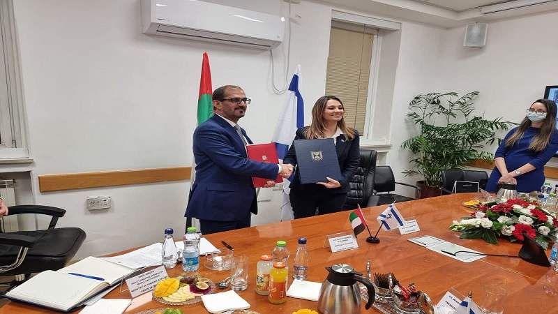 في خطوة خطيره تستهدف هوية الأجيال القادمة.. الإمارات توقع اتفاقية مع كيان العدو الصهيوني في مجال التعليم
