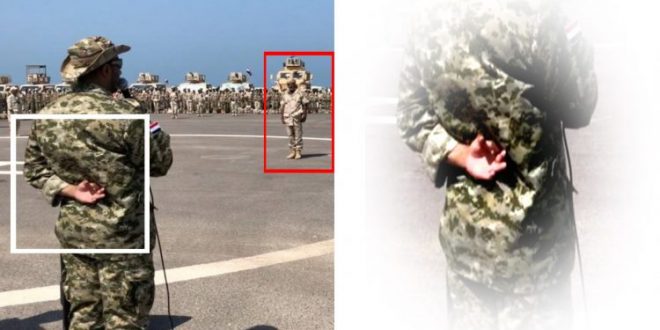 شاهد صورة مشفرة لطارق عفاش أشعلت مواقع التواصل ماذا يقصد بإشارته بيده اليسرى التي وضعها خلفه