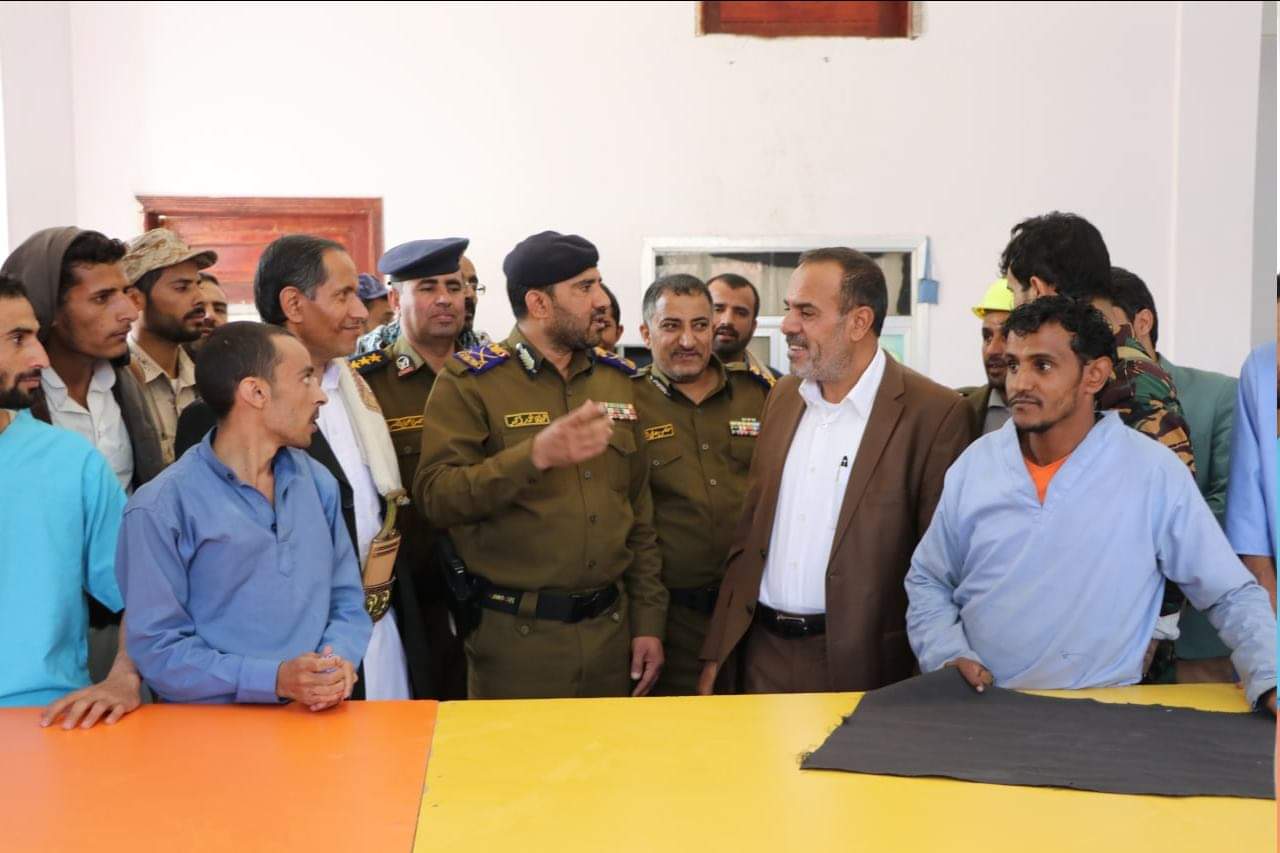 وزير العدل يدشن الاختبارات الجامعية لنزلاء الإصلاحية المركزية بالأمانة..