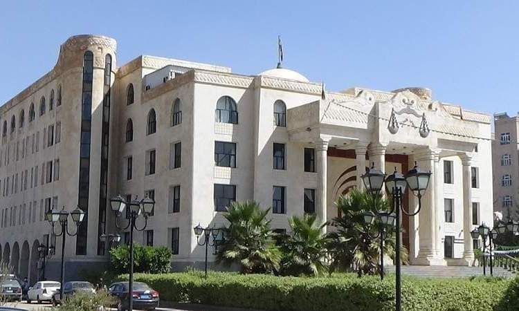 محكمة شمال العاصمة صنعاء : الحكم بإعدام قاتل أيمن العلفي