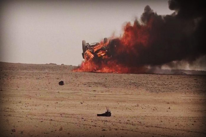 أبطال الجيش واللجان الشعبية يدمرون مدرعة عسكرية محمله بمنافقي العدوان بقطاع جيزان