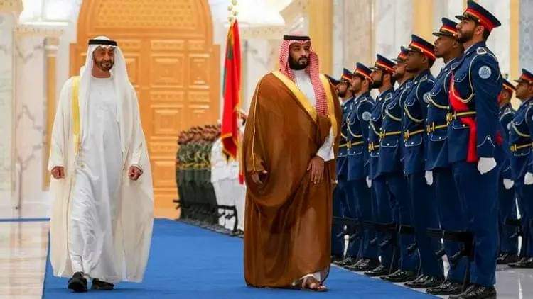 محمد بن سلمان لصحفيين سعوديين: الامارات طعنتنا في الظهر ...