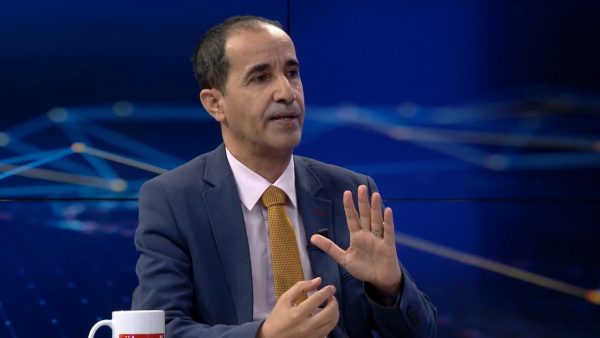 سلطات الأمن المصرية تقوم بإعتقال قيادي مرتزق في حزب المؤتمر الموالي للعدوان وإحالته للنيابة لهذا السبب