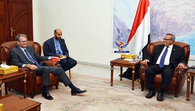 رئيس حكومة الإنقاذ الوطني نرحب بأي دور فرنسي لإنهاء المأساة الإنسانية التي يعيشها الشعب اليمني