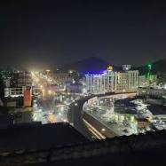 مصدر مسؤول يكشف الحقيقه حول ماتم تداوله عن وجود سجون سرية خاصة بمحافظ محافظة صنعاء ومدير مكتبه