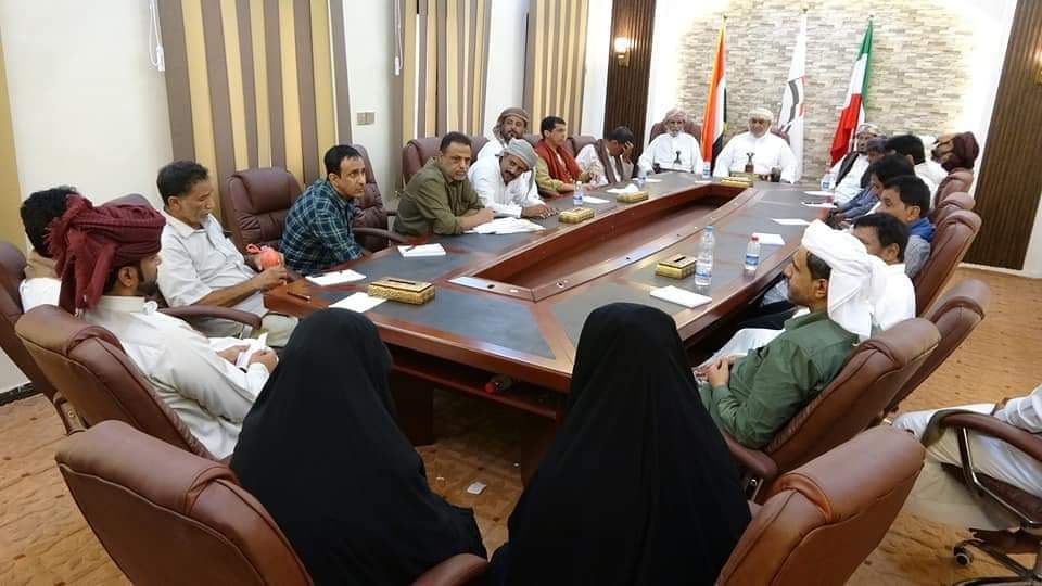 المهرة : لجنة الاعتصام السلمية تحذر البحسني من تنفيذ أي صفقة مشبوهة مع الامارات والسعودية ...