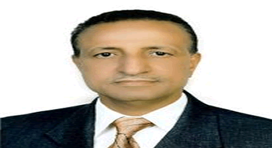 محافظ محافظة عدن يهنئ فخامة الرئيس المشاط بالعيد الوطني الثامن للثورة الشعبية الواحد والعشرون من سبتمبر