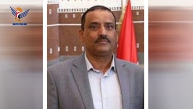 محافظ المهرة يرفع برقية للسيد عبدالملك بدر الدين الحوثي
